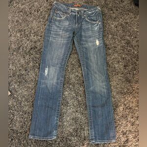 Women’s Blue Jeans with patch detail